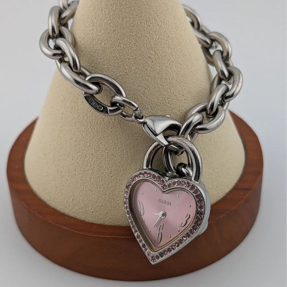 Guess Pink Heart Crystal Charm Watch Silver Tone Chain Bracelet Y2K 25mm 7